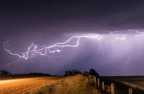 lightening in sky