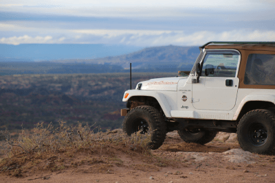Jeep overlooks Palo Duro Canyon