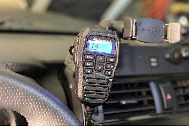 microphone on vehicle dash