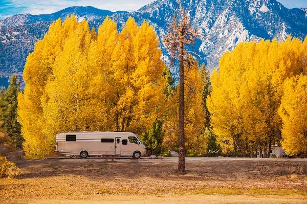 Why You Need a Two-Way Radio in Your RV