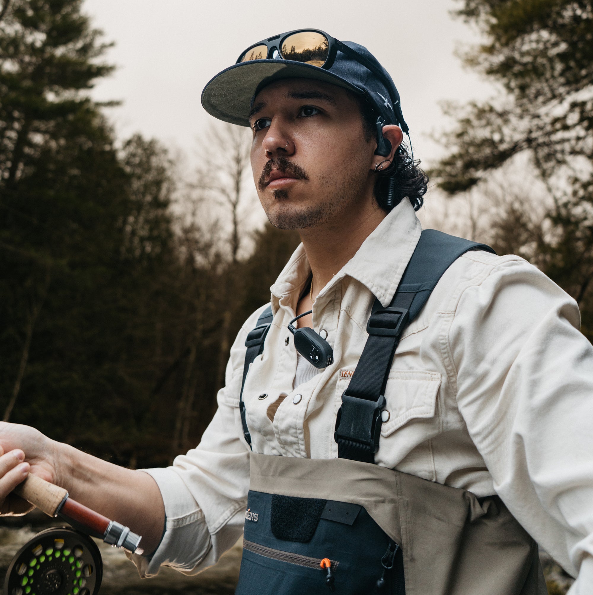 ClipTalk Portable FRS Radio