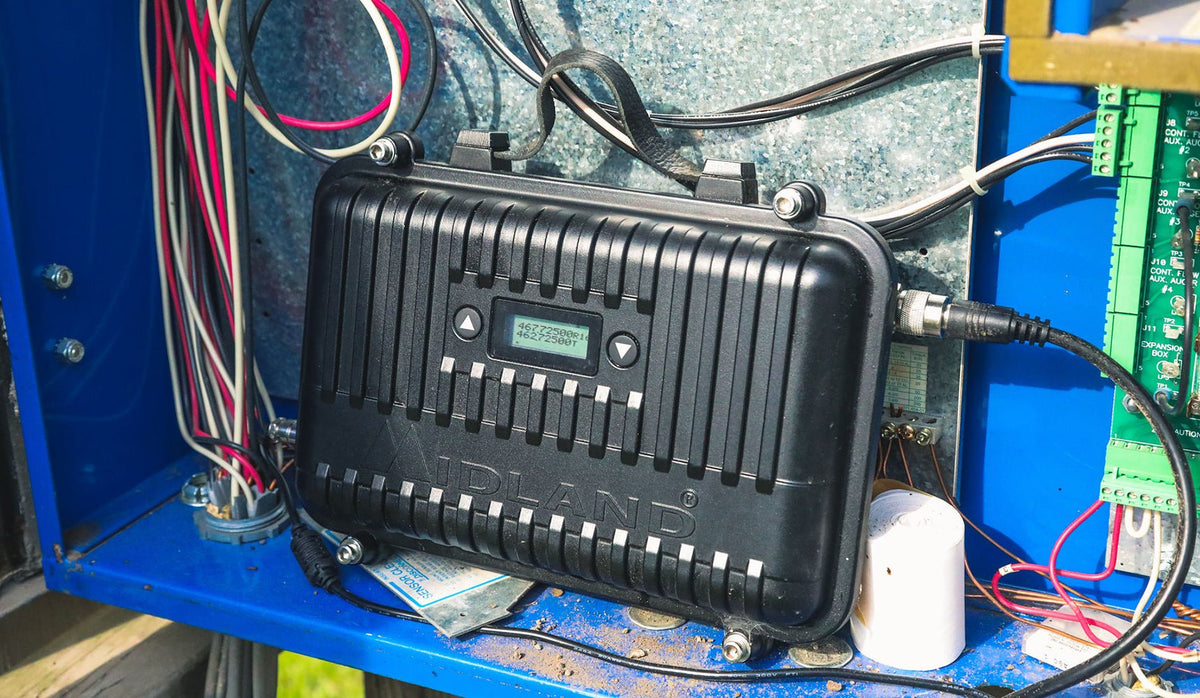 MXT500 + MXR10 50W MicroMobile GMRS Two-Way Radio Repeater Bundle | MXR500AG